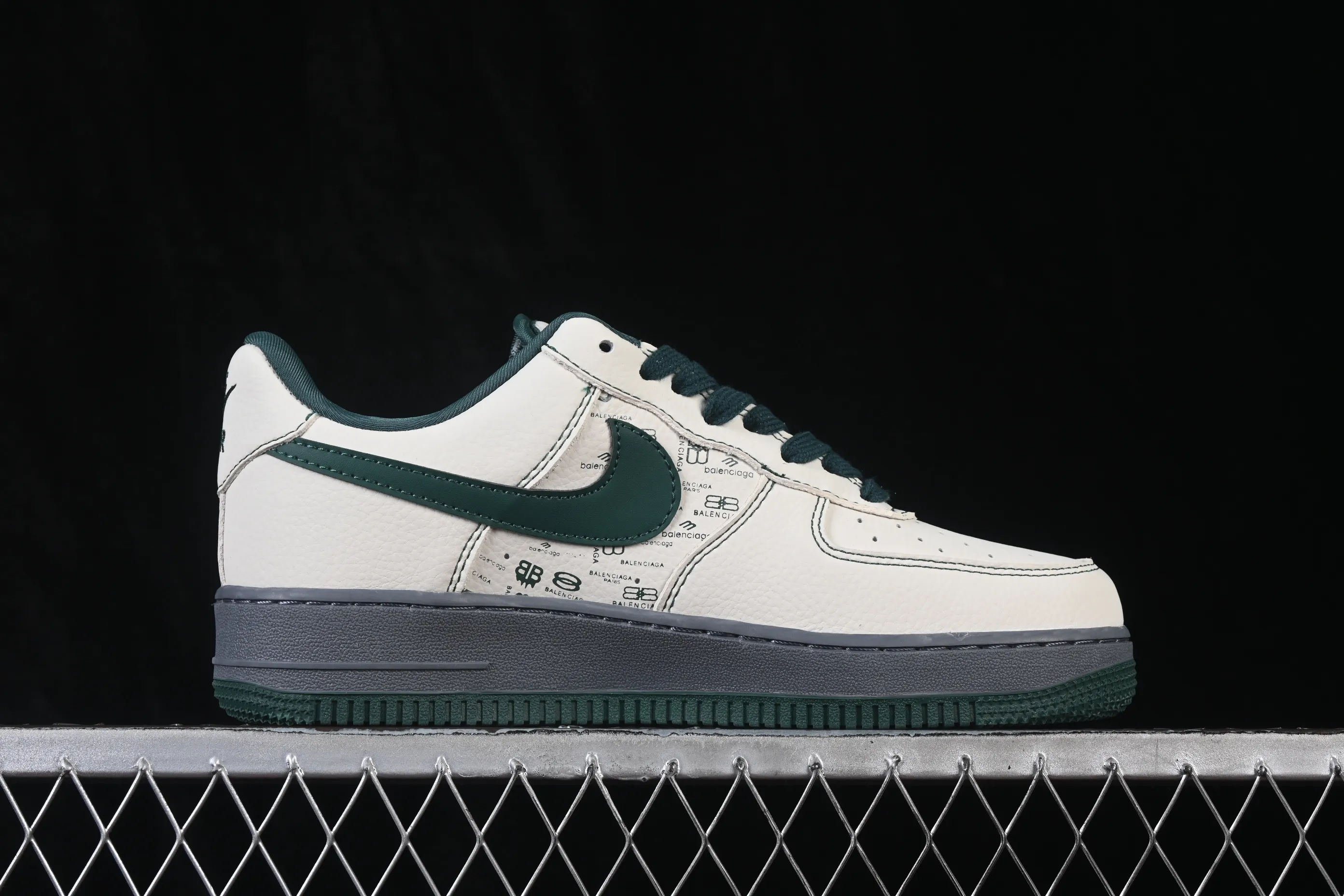 All Categories Nk Air Force 1 Air Force Series Nk Air Force 1 Low Air Force Low Nike Air Force 1'07 Low Beige Air Force One Low Casual Shoes KD1688-009